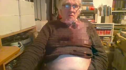 Snapshot of proudwelshman chatting on 4, 12, 2024 proudwelshman online show from 4, 12, 2024