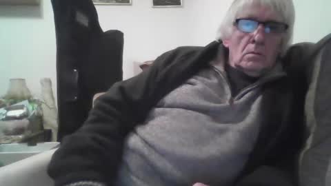 Snapshot of proudwelshman chatting on 12, 1, 2025 proudwelshman online show from 12, 1, 2025
