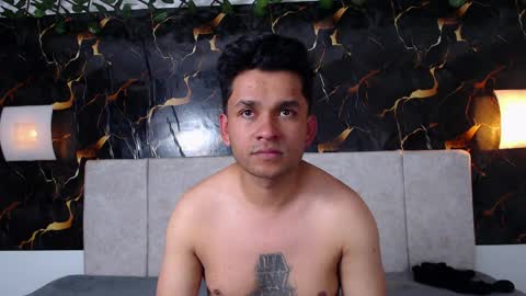 Adris  Juan online show from 12, 4, 2026