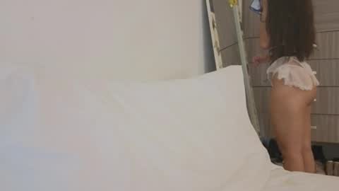 Snapshot of pssiquiss chatting on 19, 11, 2025 Katerine online show from 19, 11, 2025