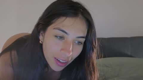 Snapshot of pssiquiss chatting on 28, 11, 2025 Katerine online show from 28, 11, 2025