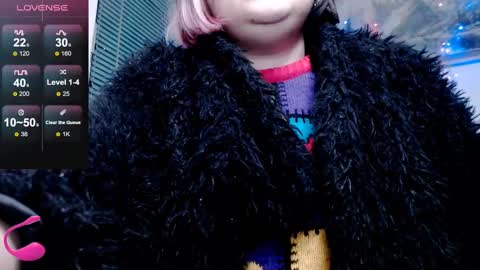 Snapshot of psychobitch69 chatting on 28, 2, 2025 OlivePsy online show from 28, 2, 2025