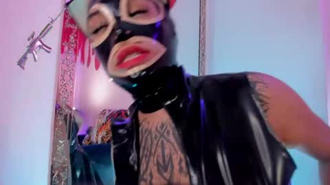 Snapshot of psychodoll_11 chatting on 15, 5, 2026 psycodoll online show from 15, 5, 2026
