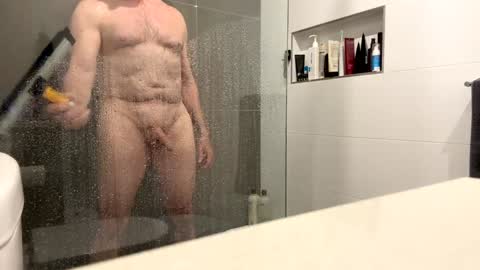 Snapshot of puffiest chatting on 5, 1, 2025 puffiest online show from 5, 1, 2025