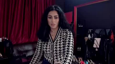 MissPuffyLove online show from 10, 11, 2025