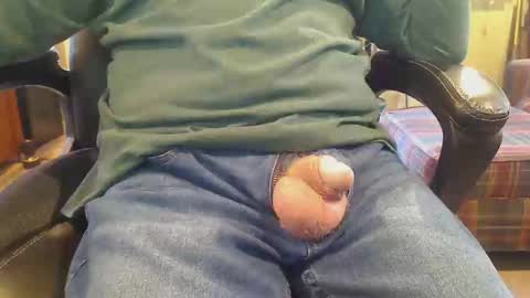 pulltoy1 online show from 23, 2, 2026