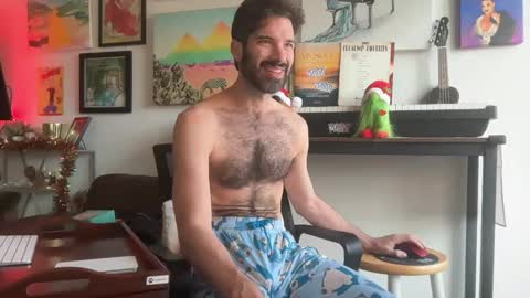 Snapshot of pupscritch chatting on 20, 12, 2025 Pup Scritch online show from 20, 12, 2025