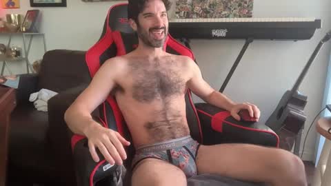 Snapshot of pupscritch chatting on 4, 2, 2026 Pup Scritch online show from 4, 2, 2026