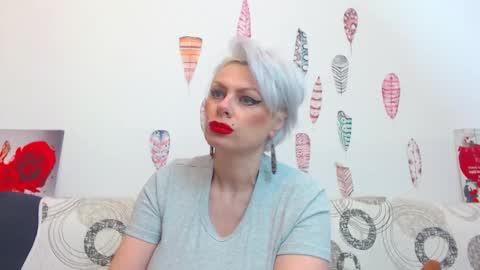 Goldie online show from 2, 2, 2026