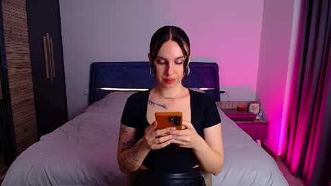 Julia online show from 8, 4, 2026