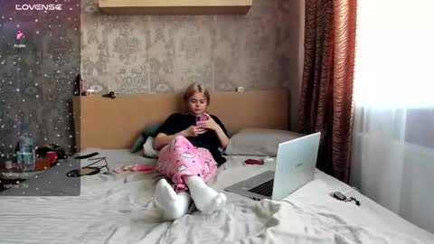 Katty online show from 3, 10, 2025