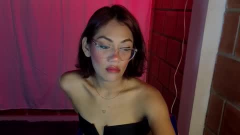 purepleasure25 online show from 19, 12, 2025