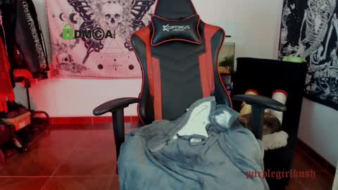 Purplekush Violet punk online show from 29, 1, 2025