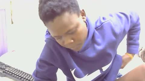 Snapshot of purple_raaine chatting on 23, 11, 2025 purple Rain online show from 23, 11, 2025