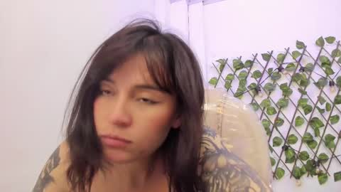 Anna  online show from 8, 9, 2025