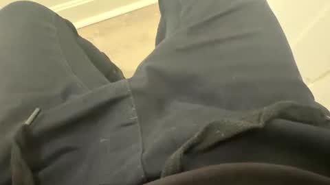 Snapshot of purpledevil_69_ chatting on 20, 10, 2025 PurpleDevil 69 online show from 20, 10, 2025