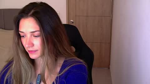 Snapshot of purpleluzzy chatting on 14, 7, 2026 Lizzy online show from 14, 7, 2026
