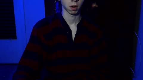 Snapshot of purplestarboy chatting on 14, 2, 2025 purplestarboy online show from 14, 2, 2025