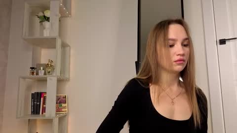 Snapshot of purrfecttease chatting on 19, 10, 2025 Liza online show from 19, 10, 2025