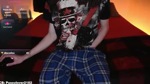 pussylover2182 online show from 29, 11, 2025