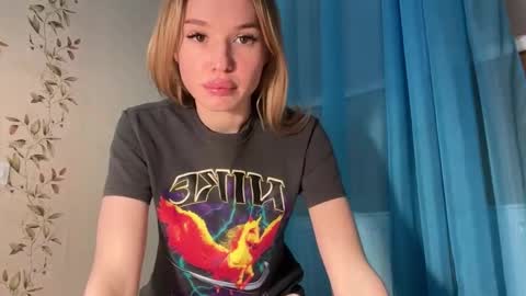 Lina online show from 24, 9, 2025