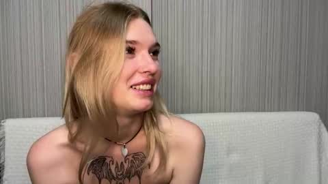 Lina online show from 21, 11, 2025