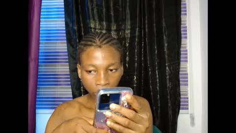 Snapshot of pussyxxjuice chatting on 5, 10, 2025 pussyxxjuice online show from 5, 10, 2025