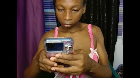 Snapshot of pussyxxjuice chatting on 7, 10, 2025 pussyxxjuice online show from 7, 10, 2025