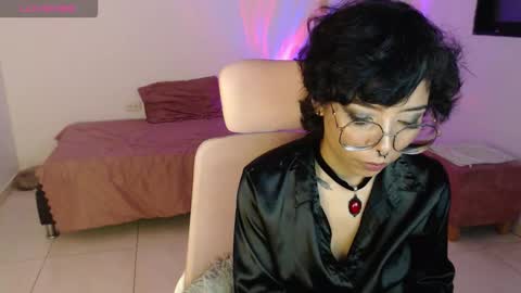 Izumi online show from 10, 3, 2026