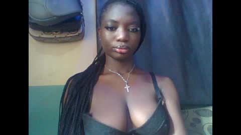 Snapshot of pweedy_ora chatting on 5, 6, 2026 ora online show from 5, 6, 2026