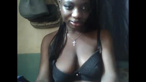 Snapshot of pweedy_ora chatting on 6, 6, 2026 ora online show from 6, 6, 2026