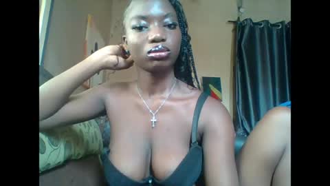Snapshot of pweedy_ora chatting on 14, 6, 2026 ora online show from 14, 6, 2026