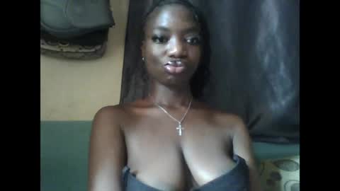 Snapshot of pweedy_ora chatting on 16, 6, 2026 ora online show from 16, 6, 2026