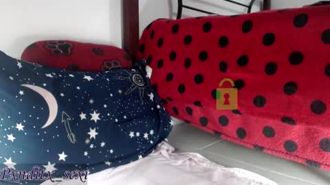 Abigail aby online show from 8, 3, 2025