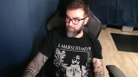 Snapshot of pyroxen chatting on 18, 12, 2025 Yog Sothoth online show from 18, 12, 2025