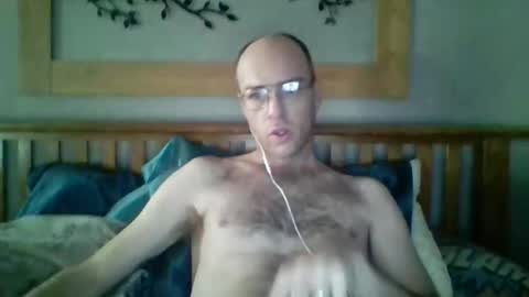 Snapshot of q2phq2ph chatting on 16, 12, 2025 q2phq2ph online show from 16, 12, 2025