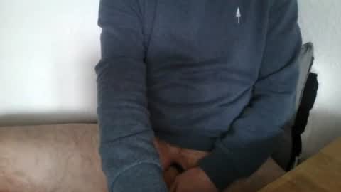 Snapshot of qandnotu chatting on 17, 1, 2026 qandnotu online show from 17, 1, 2026