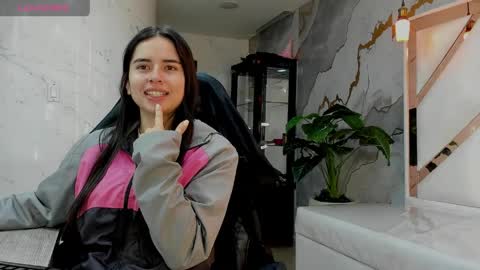 Qetsyah online show from 7, 4, 2026