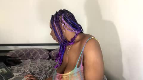 Snapshot of qnibee chatting on 9, 2, 2026 qnibee online show from 9, 2, 2026
