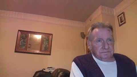 Snapshot of quathead chatting on 7, 12, 2024 quathead online show from 7, 12, 2024