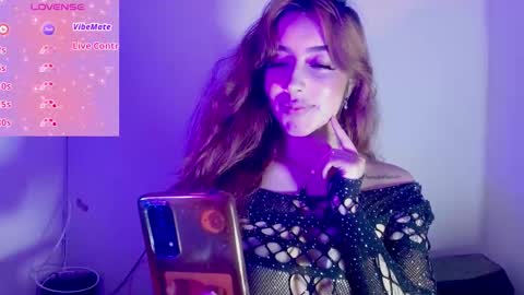 Snapshot of quee_tiana chatting on 25, 2, 2026 your princess online show from 25, 2, 2026