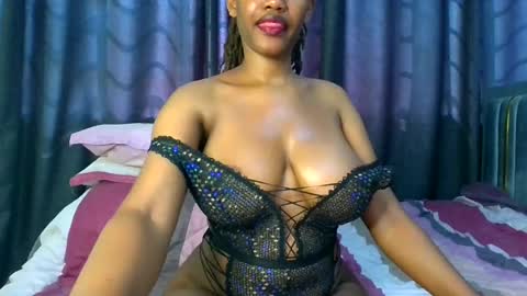 Snapshot of queen321850 chatting on 15, 6, 2026 queen321850 online show from 15, 6, 2026