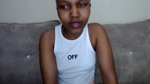 Snapshot of queen_900 chatting on 4, 2, 2026 queen_900 online show from 4, 2, 2026