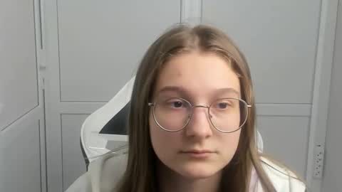 Amelie online show from 19, 3, 2026