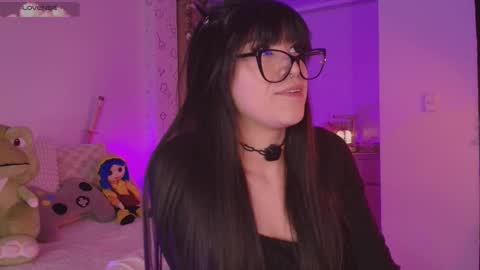 Snapshot of queen_gummy chatting on 12, 9, 2025 saloo online show from 12, 9, 2025