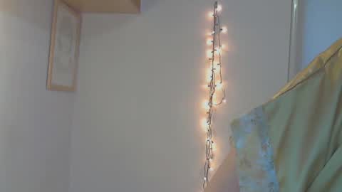 queen_jane8 online show from 12, 12, 2024