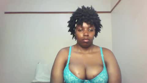 Snapshot of queen_melanine chatting on 9, 2, 2025 QUEEN online show from 9, 2, 2025
