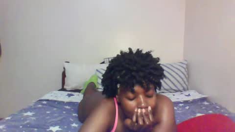 Snapshot of queen_melanine chatting on 28, 2, 2025 QUEEN online show from 28, 2, 2025