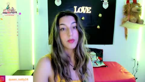Snapshot of queen_natttyy chatting on 20, 12, 2024 queen_natttyy online show from 20, 12, 2024