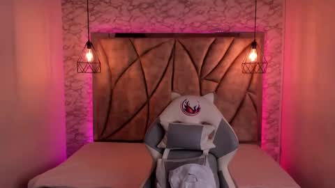   online show from 24, 1, 2025